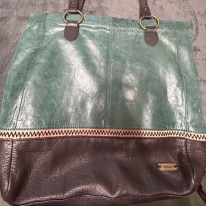 THE SAK SHOULDER BAG EUC